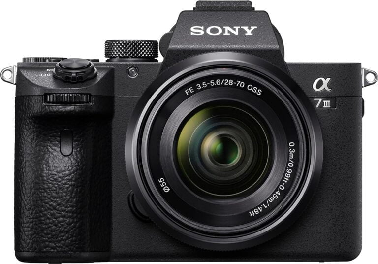 Cámara sin espejo - Sony A7-III con Objetivo