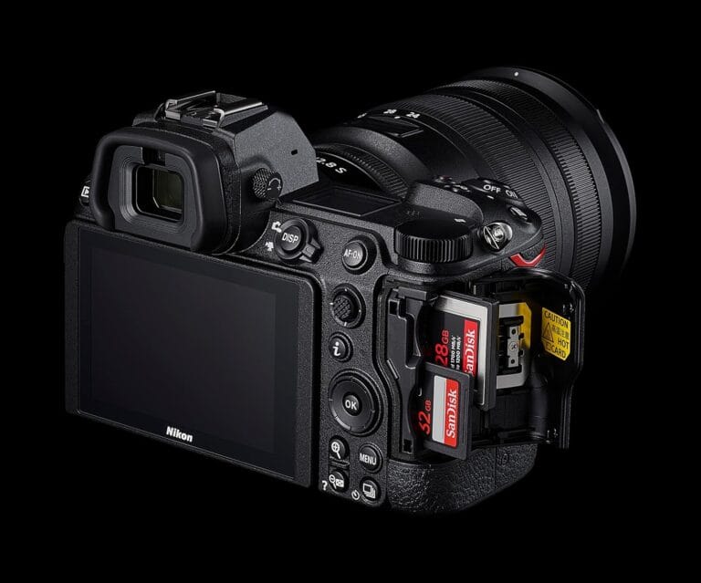 Nikon Z6 II ranuras de tarjetas